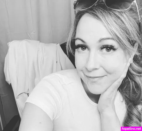 Lady Ruby OnlyFans Thumbnail #CLdNiiwdHr