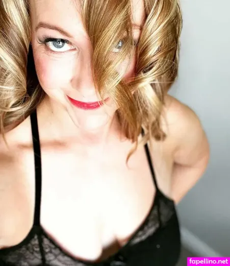 Lady Ruby OnlyFans Thumbnail #S9LBGSWaOL