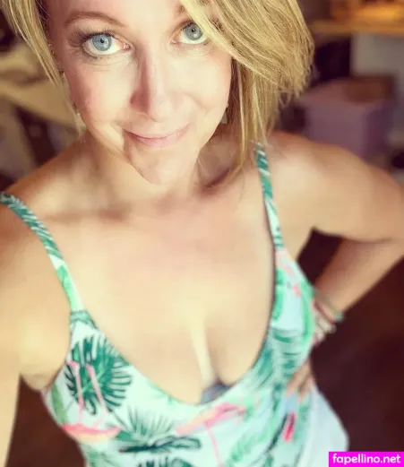 Lady Ruby OnlyFans Thumbnail #iS5PYyngV6