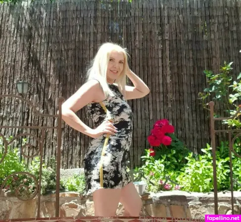 Lady Sharon OnlyFans Thumbnail #tLgmYHBAeA