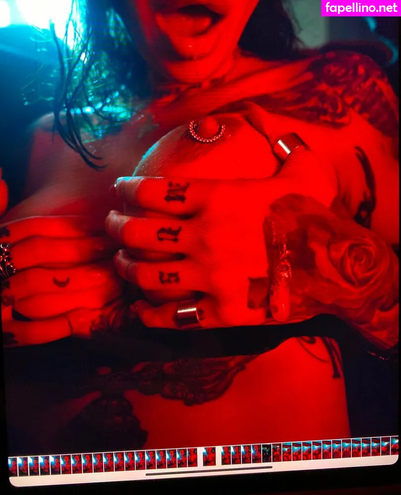 lady.vamp.official, ladyvampartistry Nude Leaked OnlyFans Photo #oi9KTq0tXq