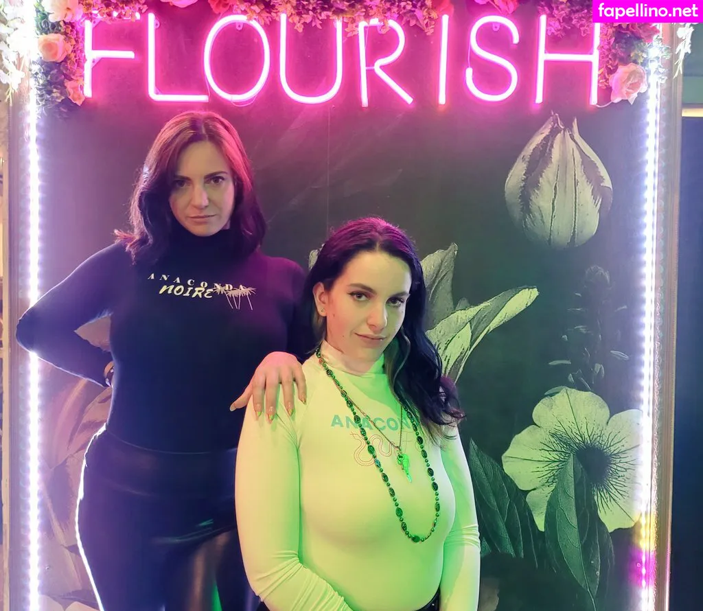 BlackedViper, LadyViper, LadyViperQoS, ladyblackedviper, ladyviperslair Nude Leaked OnlyFans Photo #4PTSzgOwMI