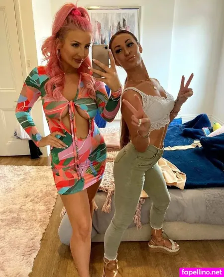Ladyamandarendall OnlyFans Thumbnail #HYCFrj1coA