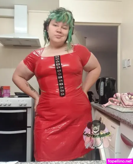 Ladybatushka OnlyFans Thumbnail #0LQwBP2RjR