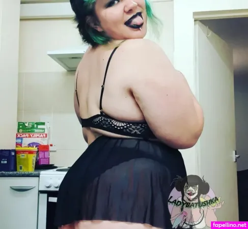 Ladybatushka OnlyFans Thumbnail #VcGwIXsVHI