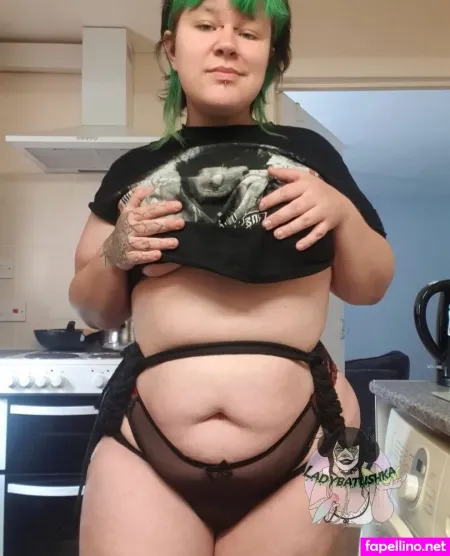 Ladybatushka OnlyFans Thumbnail #aj9oiASj2k