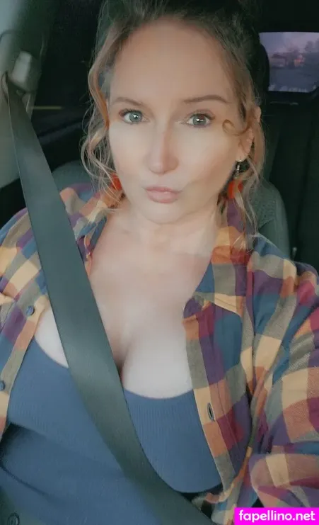 Ladyblue911 OnlyFans Thumbnail #xhTscYSmM1