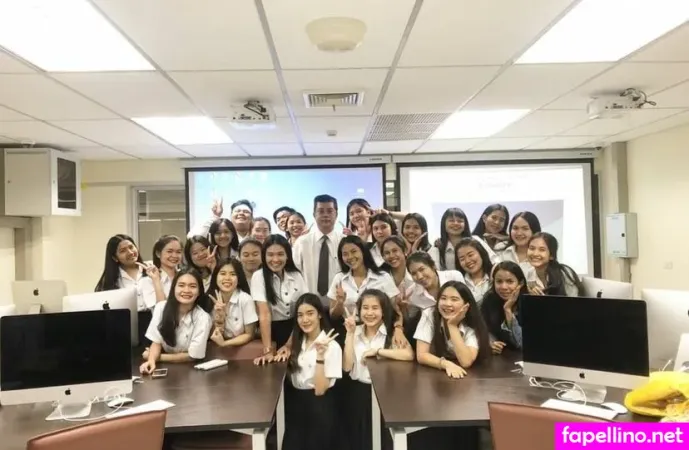 Ladyboy Maria OnlyFans Thumbnail #6bU16U8KrS