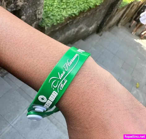 Ladyboy Maria OnlyFans Thumbnail #W5JWdf08s9