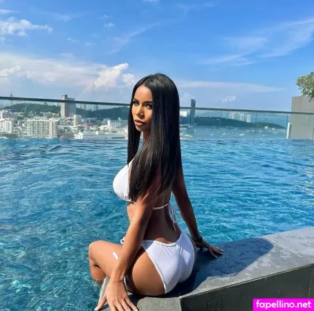 Ladyboy Maria OnlyFans Thumbnail #bgAjVJO4ut