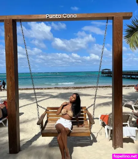 Ladyboy Maria OnlyFans Thumbnail #u1PbusRNp9