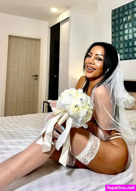 Ladyboyfernasia OnlyFans Thumbnail #iO46mAEl57