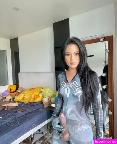 Ladyboyqueen1 OnlyFans Thumbnail #8Ng9xEpgKs