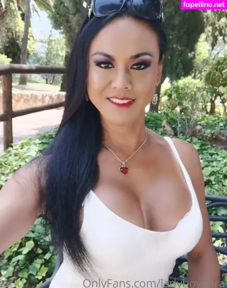 Ladyboytiara OnlyFans Thumbnail #Fm1g62He5Z