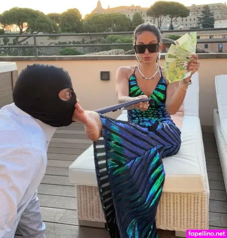 Ladychantal OnlyFans Thumbnail #gUdWrvx6m5