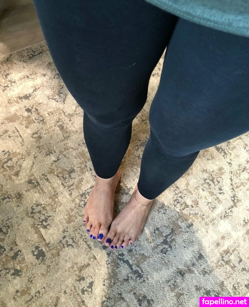 ladydeefootfetish, ladydefeet Nude Leaked OnlyFans Photo #z7llPOBz7H