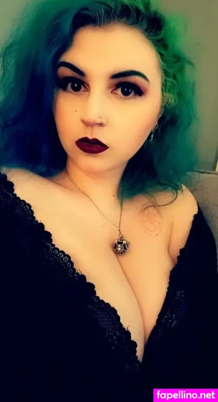 Ladydisdain OnlyFans Thumbnail #JDqy6UIod1