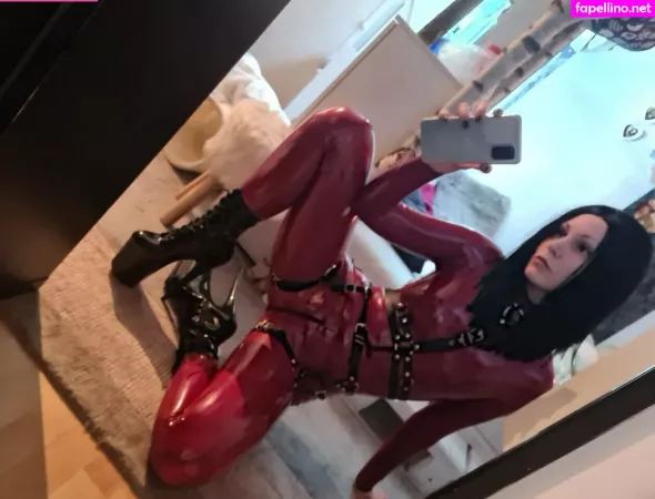 Ladyelvendoll OnlyFans Thumbnail #JRFcCqbSov