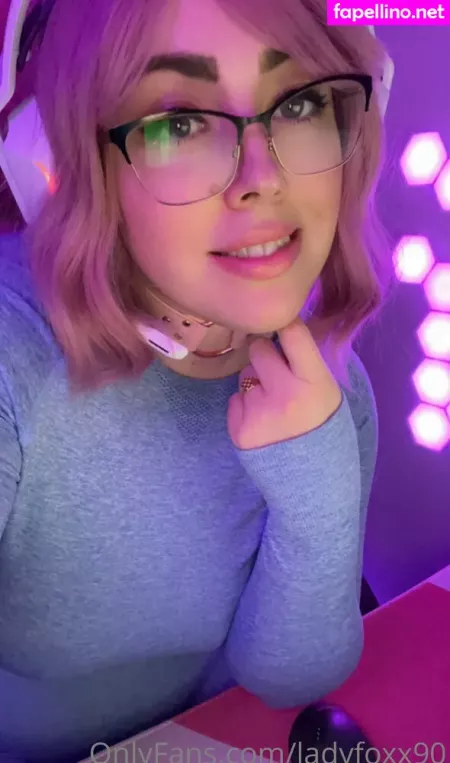 Ladyfoxx90 OnlyFans Thumbnail #v5CNoSZzuE