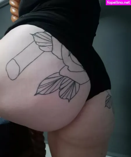Ladygraves OnlyFans Thumbnail #3UWIsSwKMC