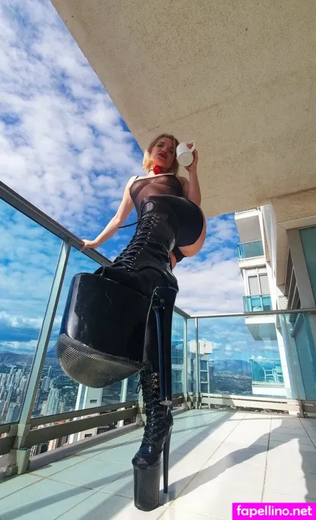 Ladyinfirst OnlyFans Thumbnail #IA2HzAkU8v