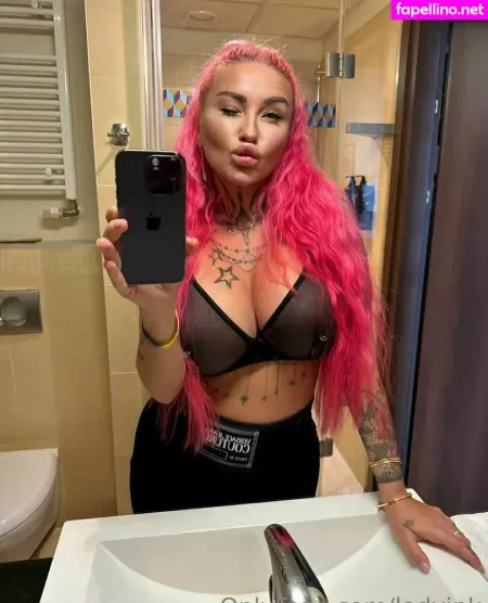 Ladyink OnlyFans Thumbnail #C1LaCDgAxw