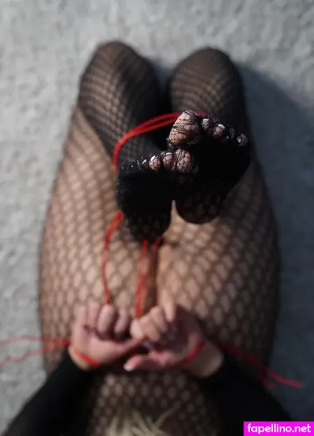 Ladyj Feet OnlyFans Thumbnail #1COzhcRHIe
