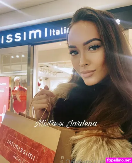 Ladyjsinner OnlyFans Thumbnail #VnzC8Hw1bk