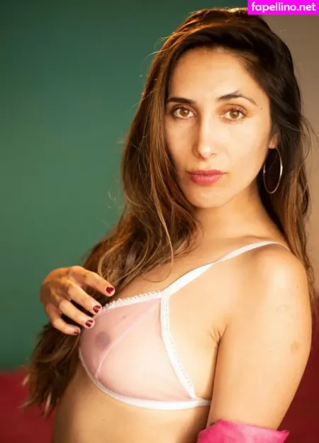 Ladyjuicybrunette OnlyFans Thumbnail #NVZwf0SEMt