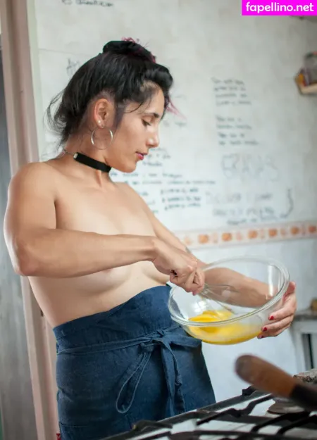 Ladyjuicybrunette OnlyFans Thumbnail #TLeNAqObaQ