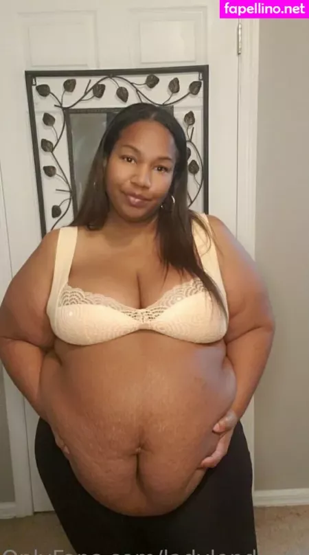 Ladylondyn69 OnlyFans Thumbnail #YynVQkvsrD