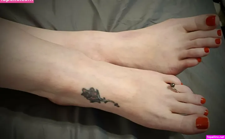 Ladylovetoes OnlyFans Thumbnail #56RDYnaayA