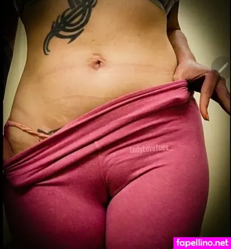 Ladylovetoes OnlyFans Thumbnail #BE6kaiN4BE