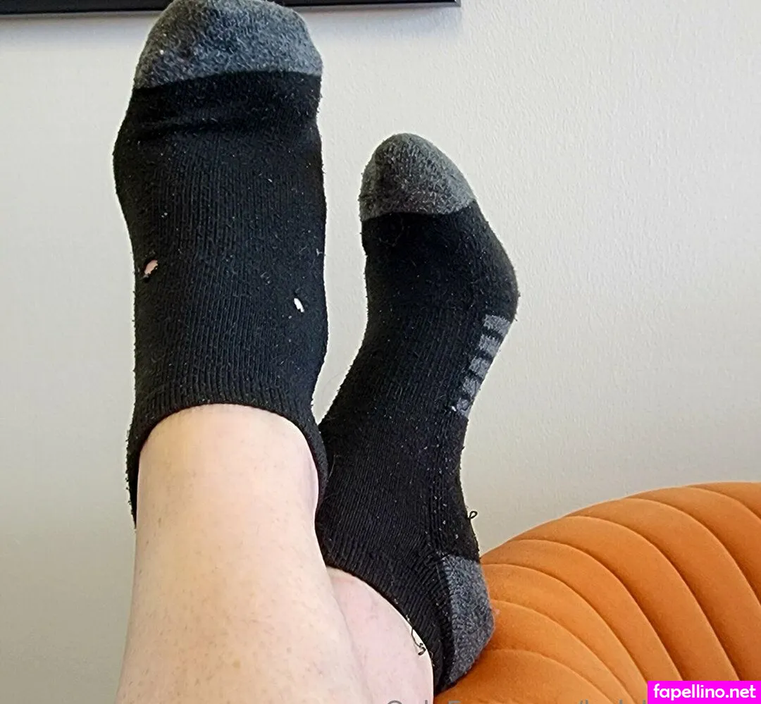 ladylovetoes, ladytoess Nude Leaked OnlyFans Photo #IrskGJzVOK