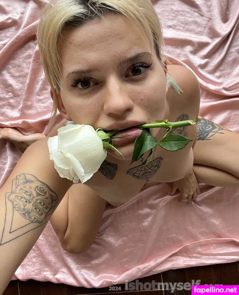 kassandra_wow, llady_from_mars Nude Leaked OnlyFans Photo #CCFOKFxutR