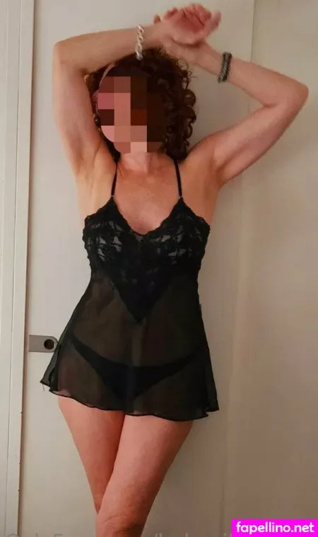 Ladymillonsexy OnlyFans Thumbnail #rHTtG49qt8