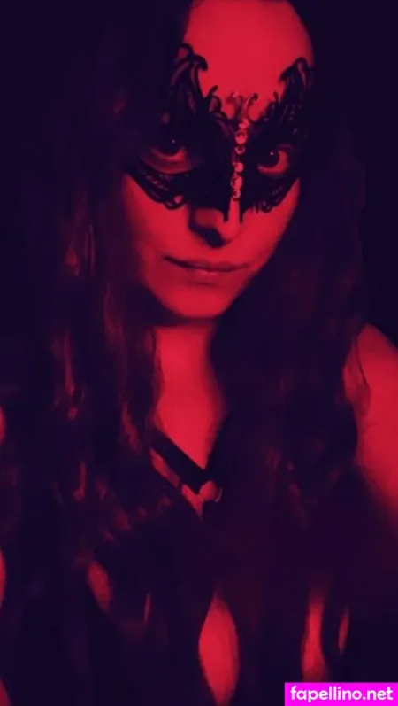 Ladymysterioustt Main Profile Photo