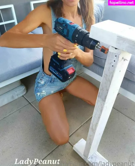 Ladypeanut OnlyFans Thumbnail #t0lM5NV6N3