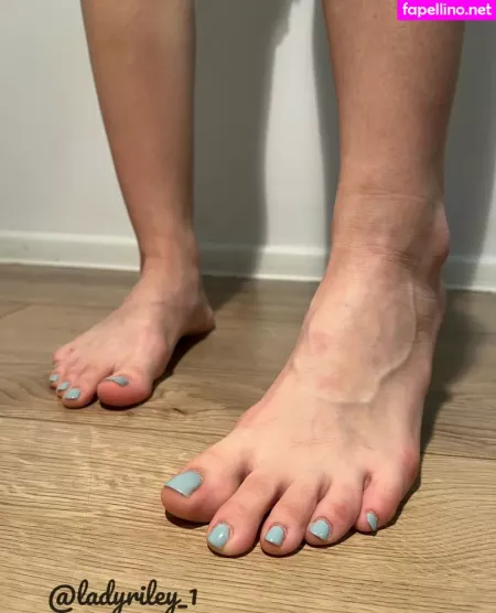 Ladyriley 1 OnlyFans Thumbnail #uZ6DPi2pGI
