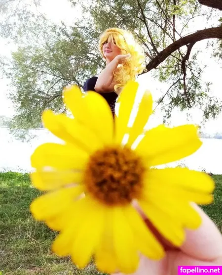 Ladyrossy OnlyFans Thumbnail #CQzXQ0s9jD