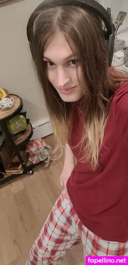 Ladysatyr2077 OnlyFans Thumbnail #AYiqCC3m2h