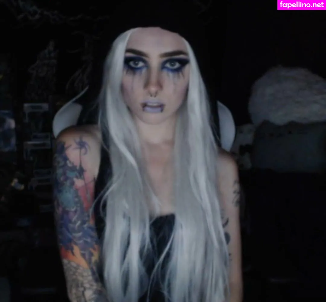ladysurvivalwow, onlyfungi Nude Leaked OnlyFans Photo #J24qSsn7E4