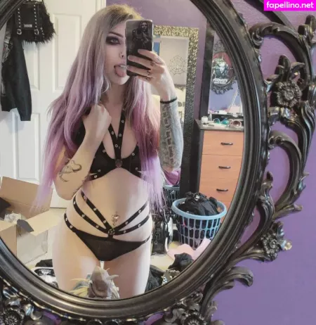Ladysurvival OnlyFans Thumbnail #eJ2qQ8KniB