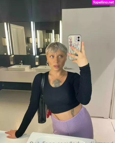 Ladyy Diamond OnlyFans Thumbnail #8eZDOLZlU1