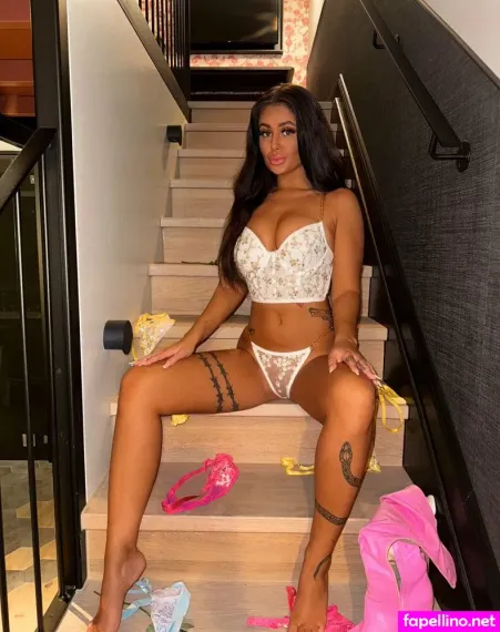 Laerkebodilsen OnlyFans Thumbnail #NTFhAEhkU0