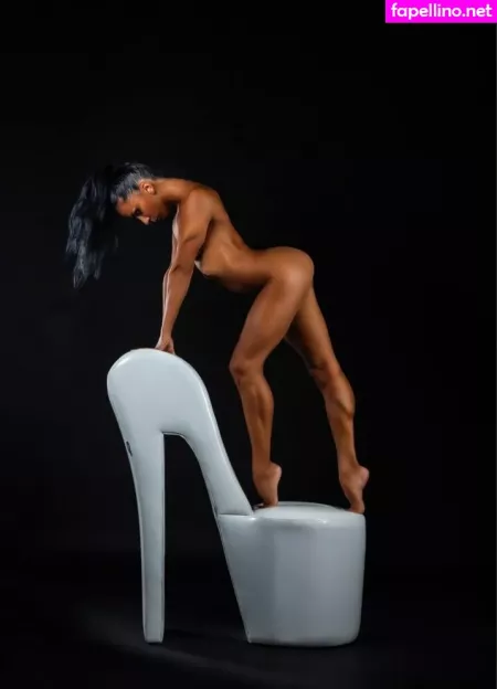 Laetitia Bouffard Roupe 2 OnlyFans Thumbnail #vhospAlml5
