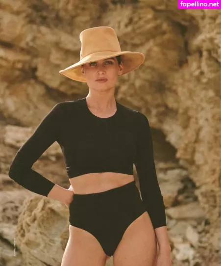 Laetitia Casta OnlyFans Thumbnail #M9HrDUSxYa