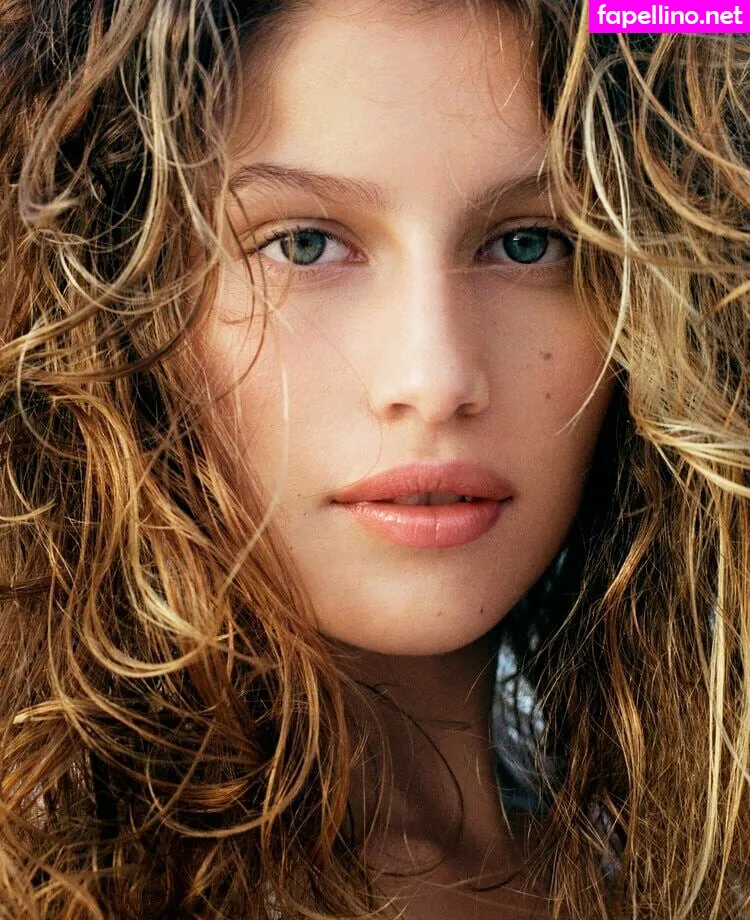castalaetitia, laetitiacasta, oliviacastaxx Nude Leaked OnlyFans Photo #hRYOVPUVi0