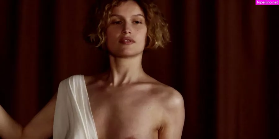 Laetitia Casta OnlyFans Thumbnail #wdNkEC55qv