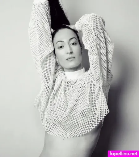 Laetitia Eido OnlyFans Thumbnail #10GuqUf7jH